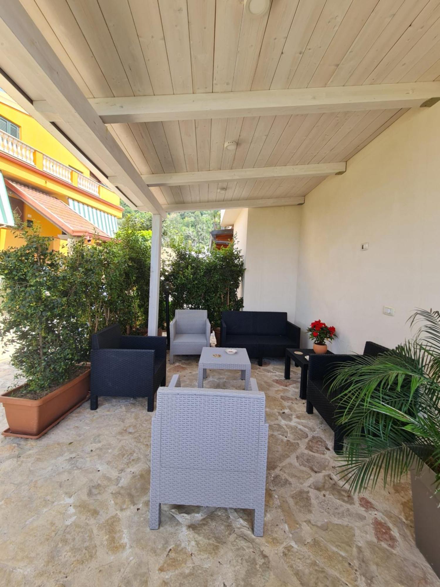 B&B La Casa Di Martina แซมโบรเน ภายนอก รูปภาพ