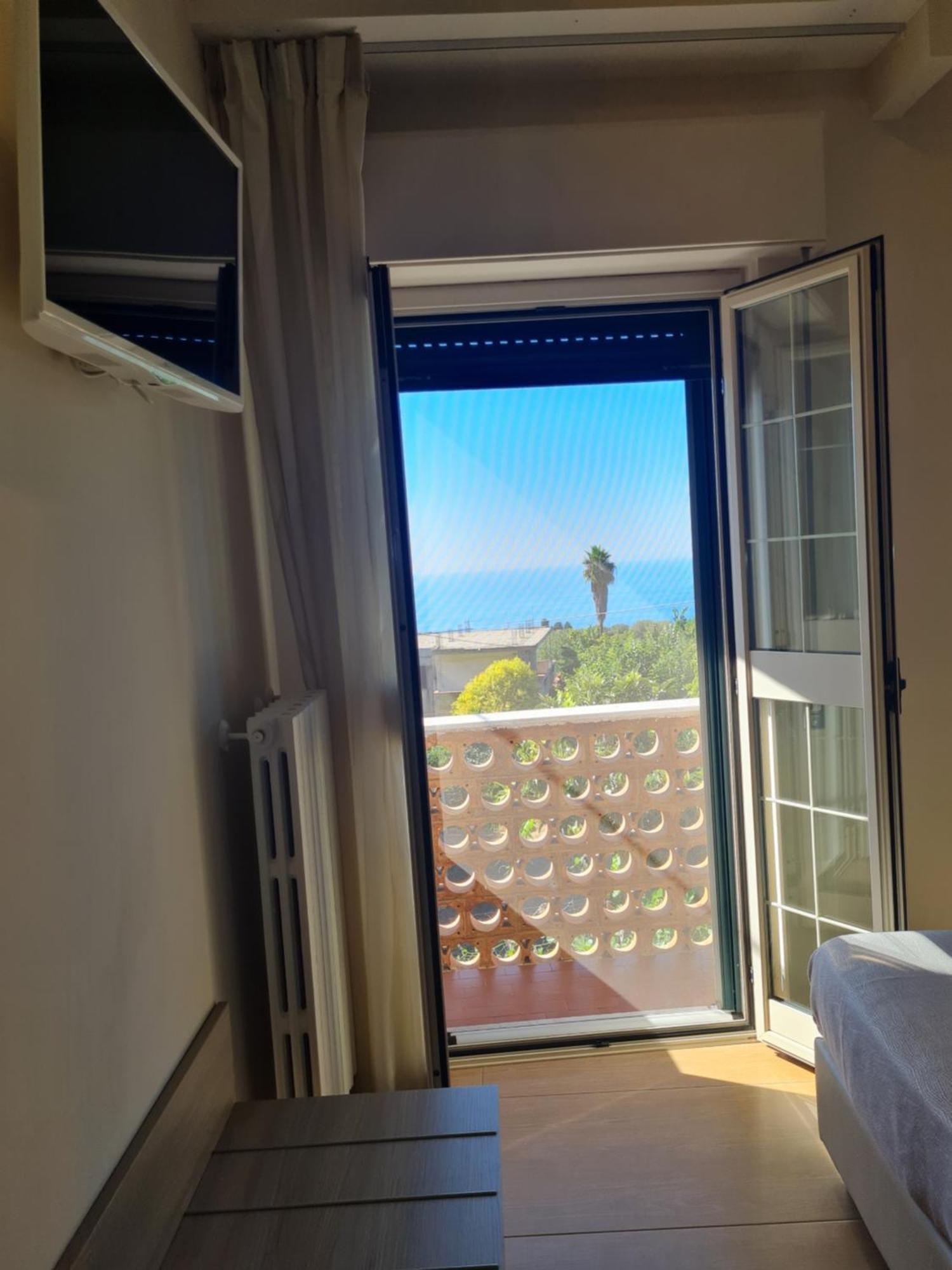 B&B La Casa Di Martina แซมโบรเน ภายนอก รูปภาพ