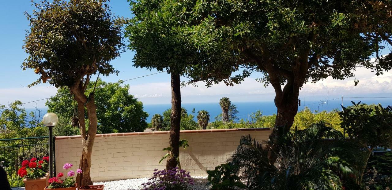 B&B La Casa Di Martina แซมโบรเน ภายนอก รูปภาพ