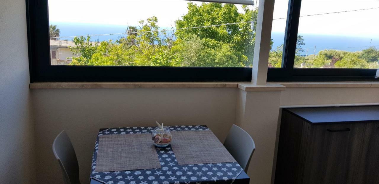 B&B La Casa Di Martina แซมโบรเน ภายนอก รูปภาพ
